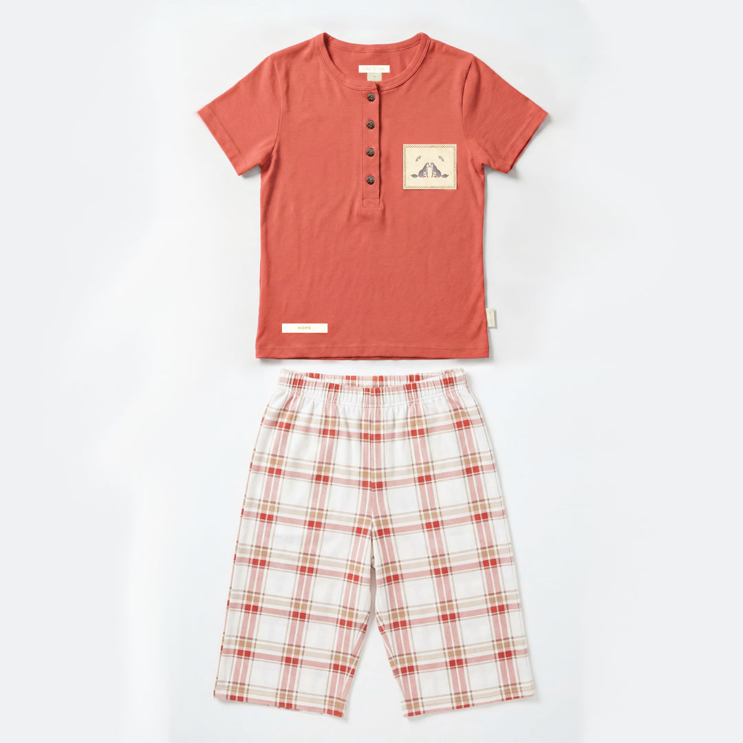 Short-Sleeve Top & Capri Set